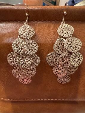 Delicate Filigree Cluster Drop Earrings - Gold Tone